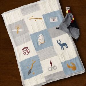 Pottery Barn Harry Potter baby blanket